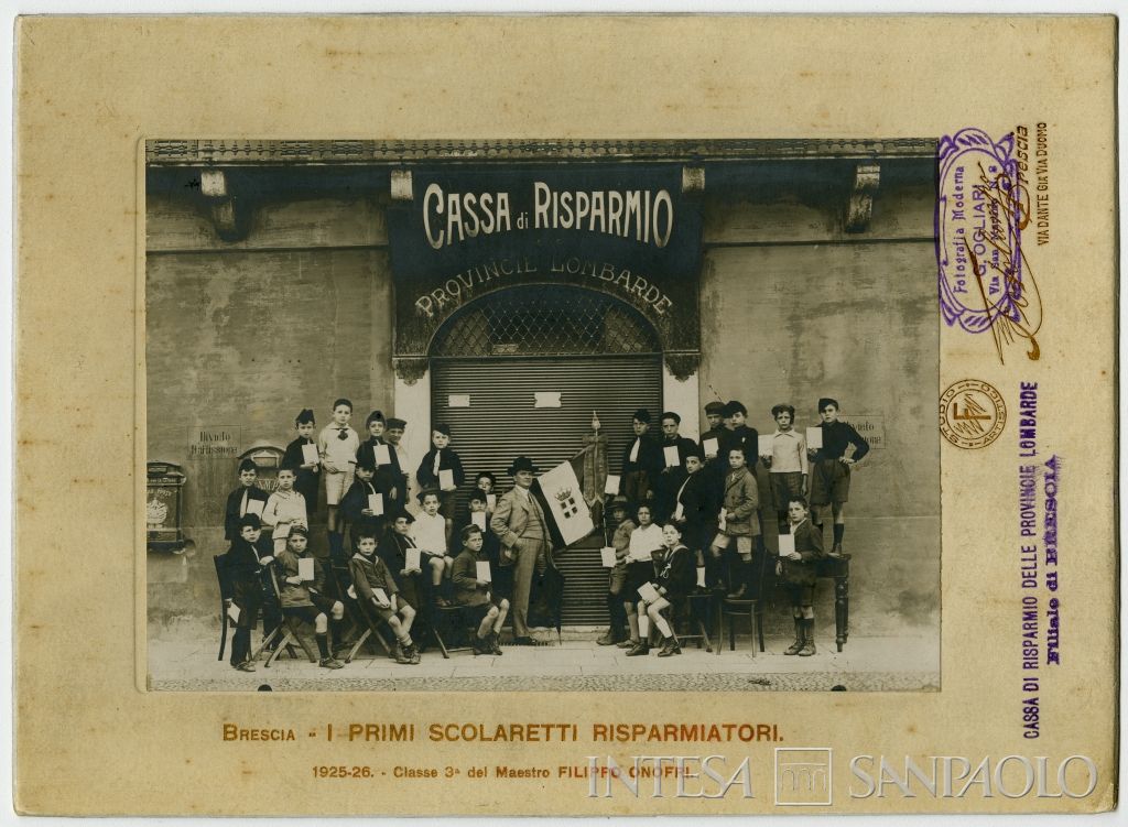 G. Ogliari, I primi scolaretti risparmiatori a Brescia, a.s. 1925-1926
