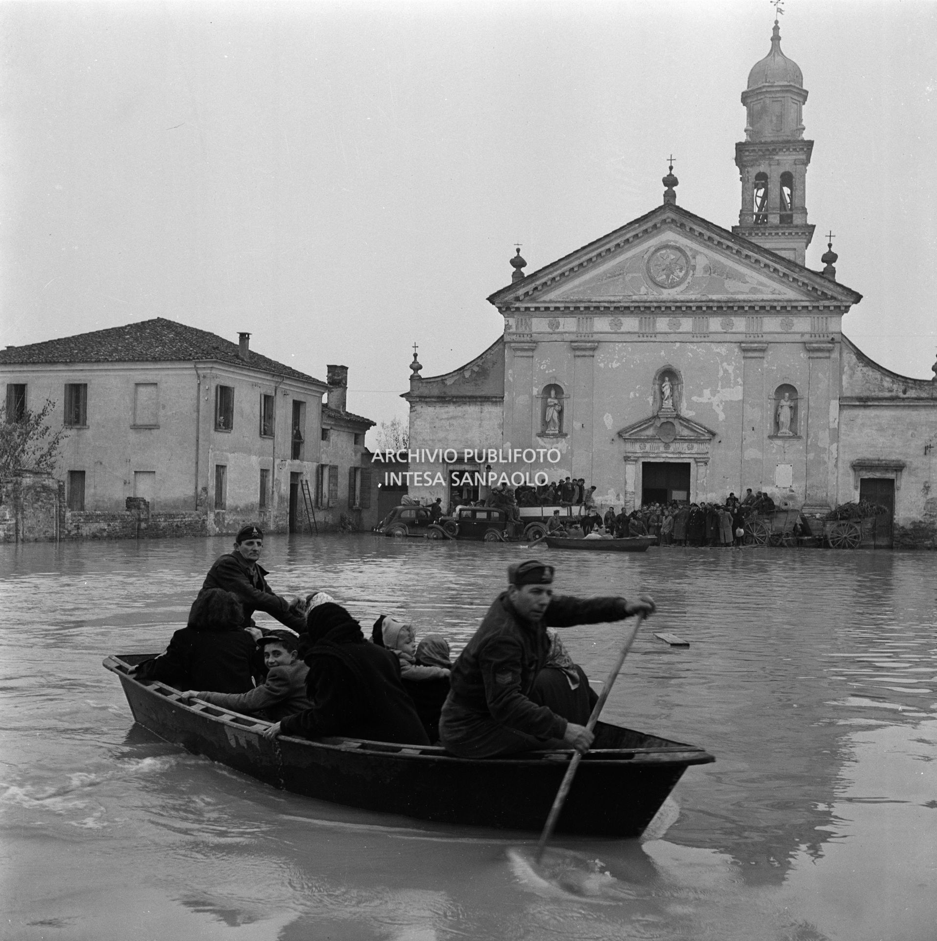 Soccorsi agli alluvionati a Grignano Polesine