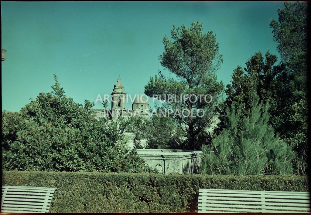 Vista di un parco a Erice<br>403