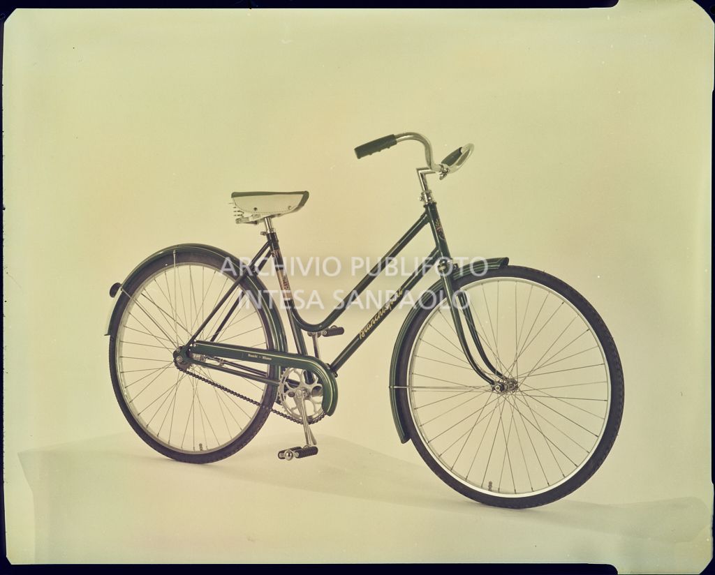 Bicicletta Bianchi da donna, modello Bianchisport di colore verde dotato di freno "contropedale"<br>3627