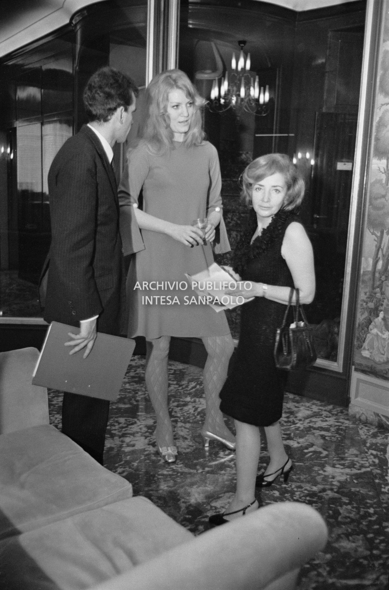 Anna German alla Terrazza Martini di Milano<br>727363/1