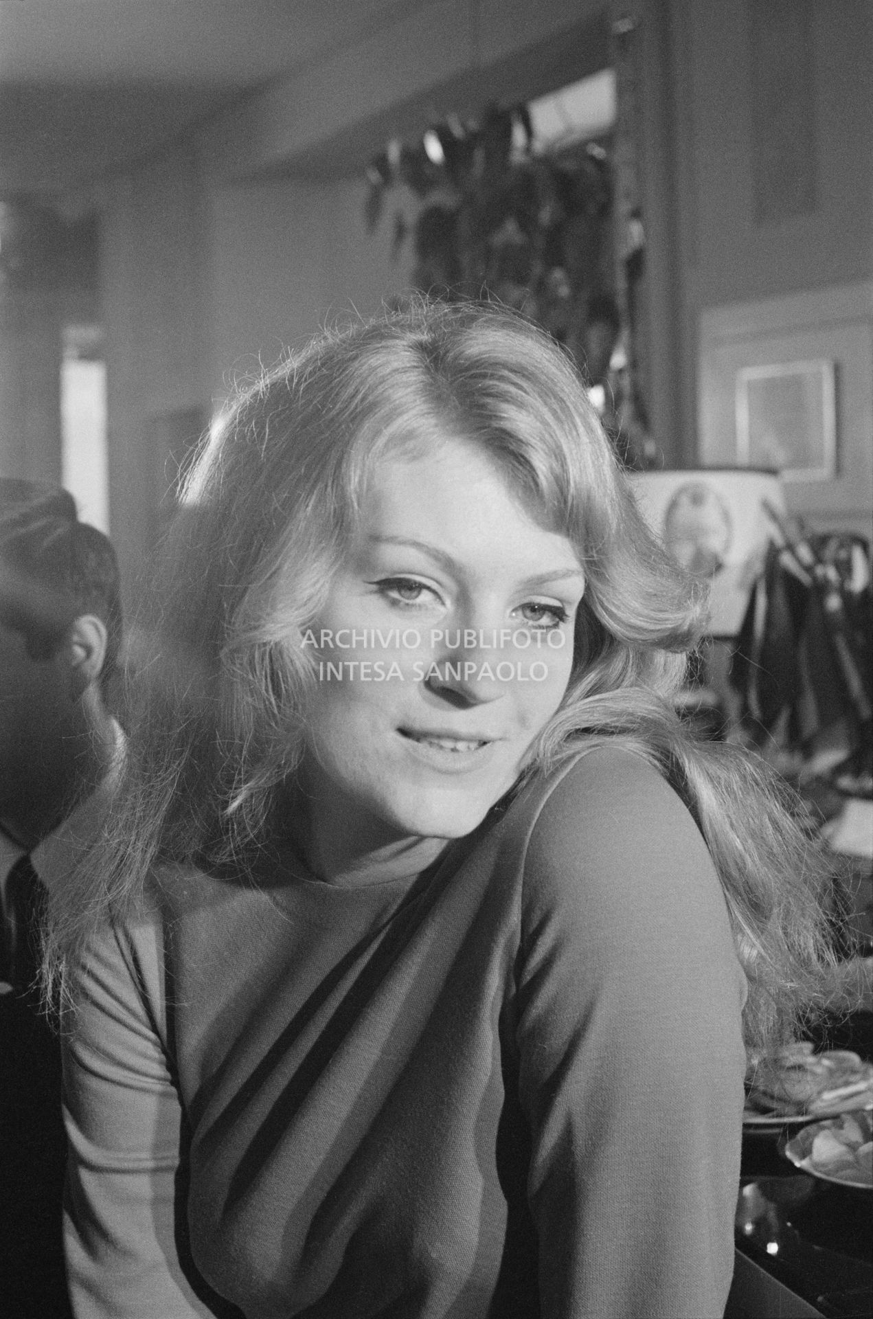 Primo piano di Anna German alla Terrazza Martini di Milano<br>727363/34