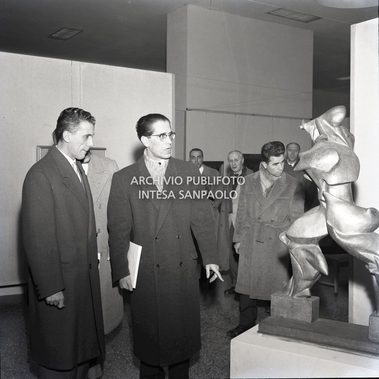 Pubblico all'inaugurazione della mostra<br>508143