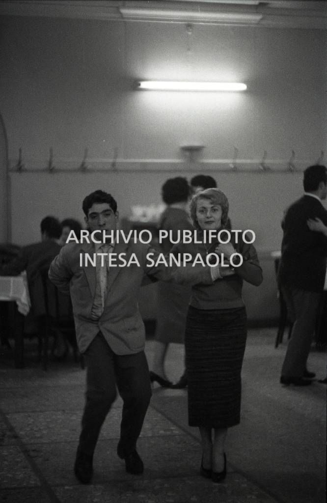 Coppie ballano al "Polverone"<br>417710