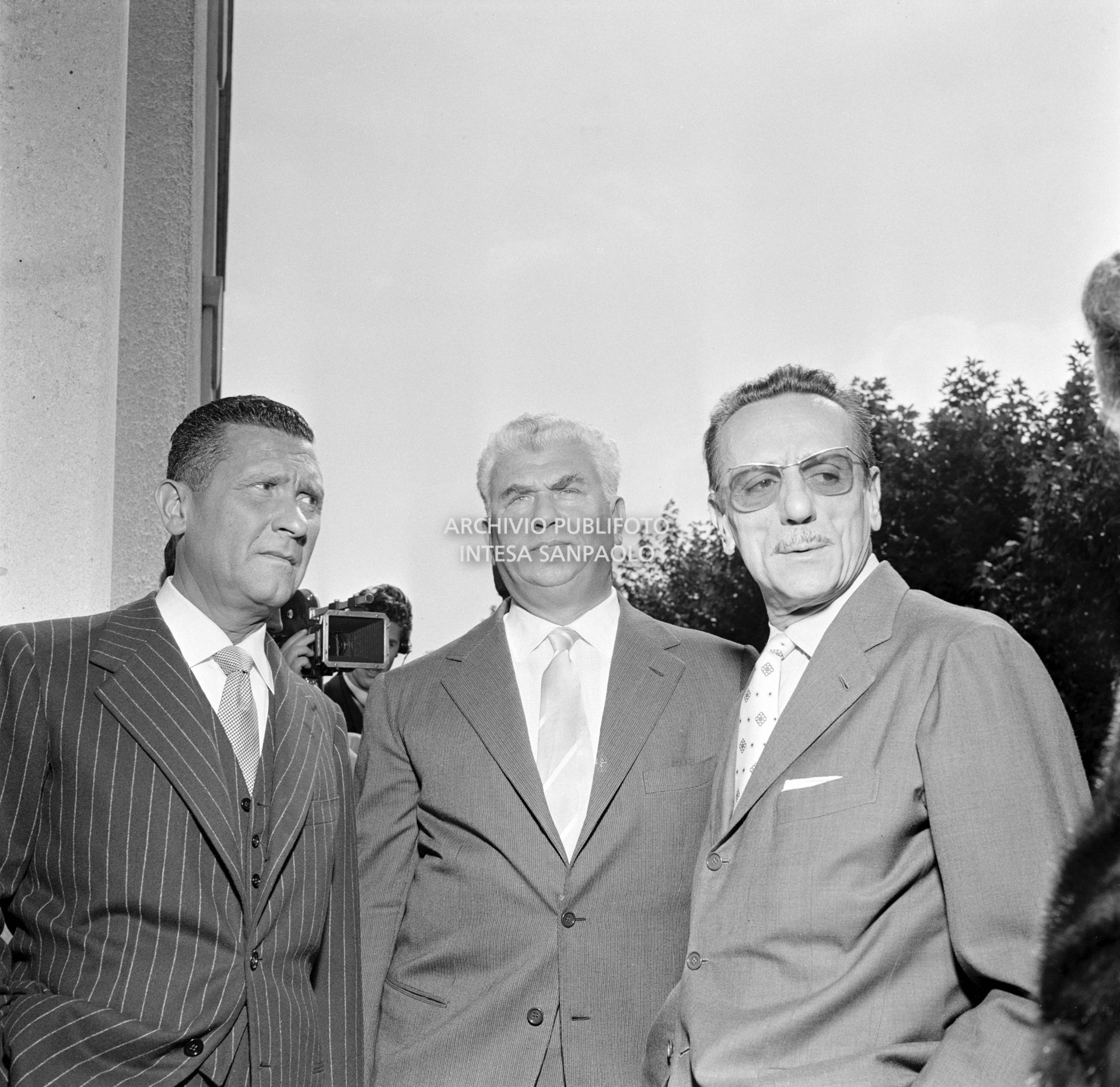 Paolo Stoppa, Gino Cervi e Eduardo De Filippo, membri della Giuria teatrale del Premio Marzotto<br>324226