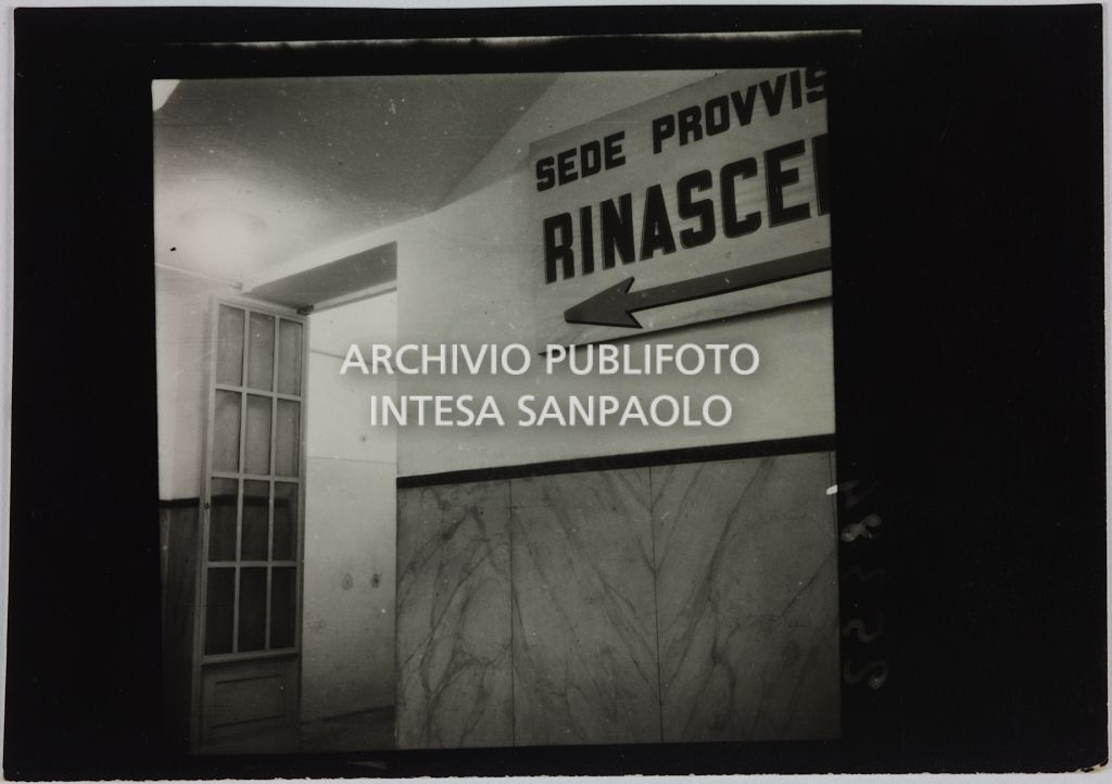 Rinascente. Upim. Via Agnello (Vendita in rifugio)