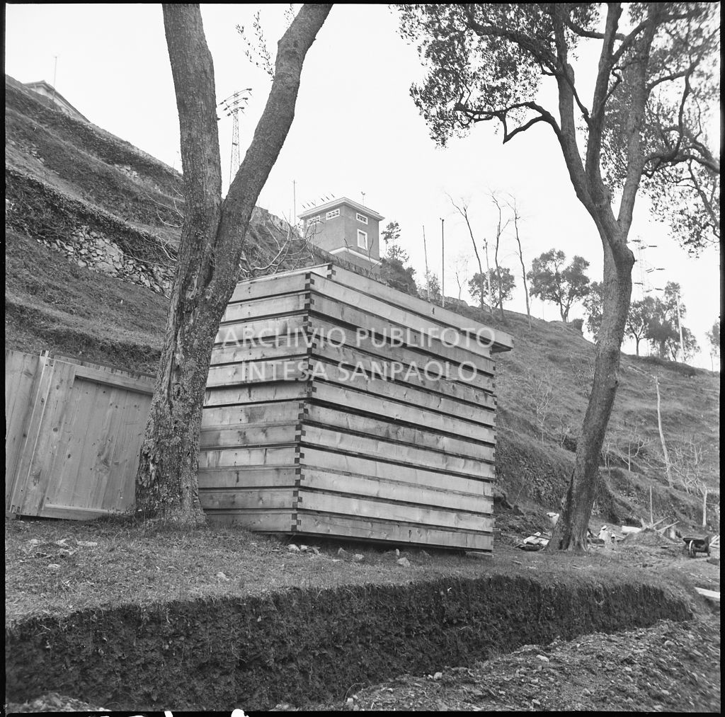 Materiale edile per la ricostruzione dello stabilimento Belsana<br>26713