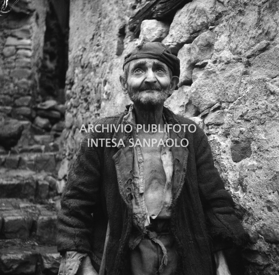 Africo, ritratto maschile