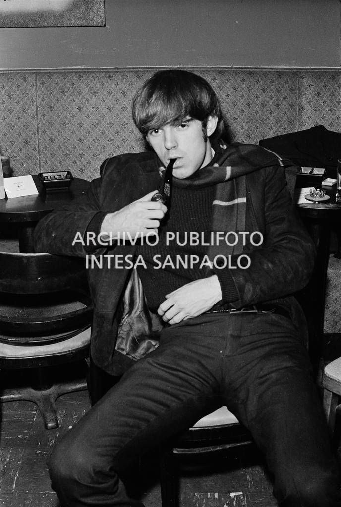 Un avventore del locale The Scene<br>727780/45