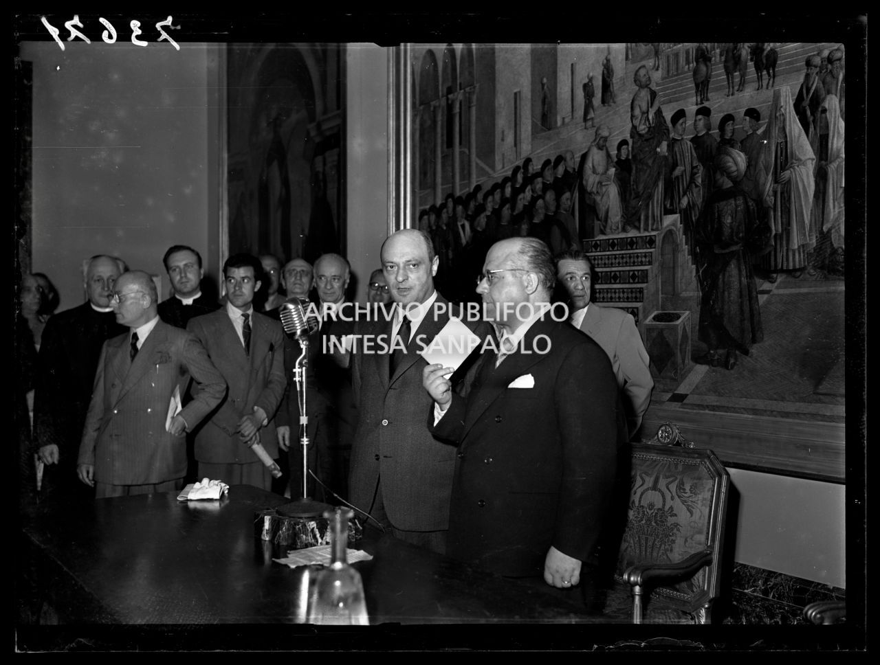 Ministro dell'Istruzione Guido Gonella in occasione della cerimonia di inaugurazione della Pinacoteca di Brera ricostruita<br>73671