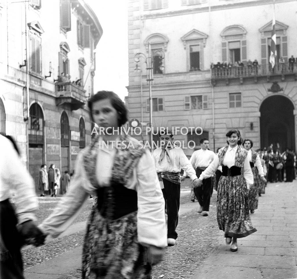Sfilata al Carnevale di Ivrea<br>120164