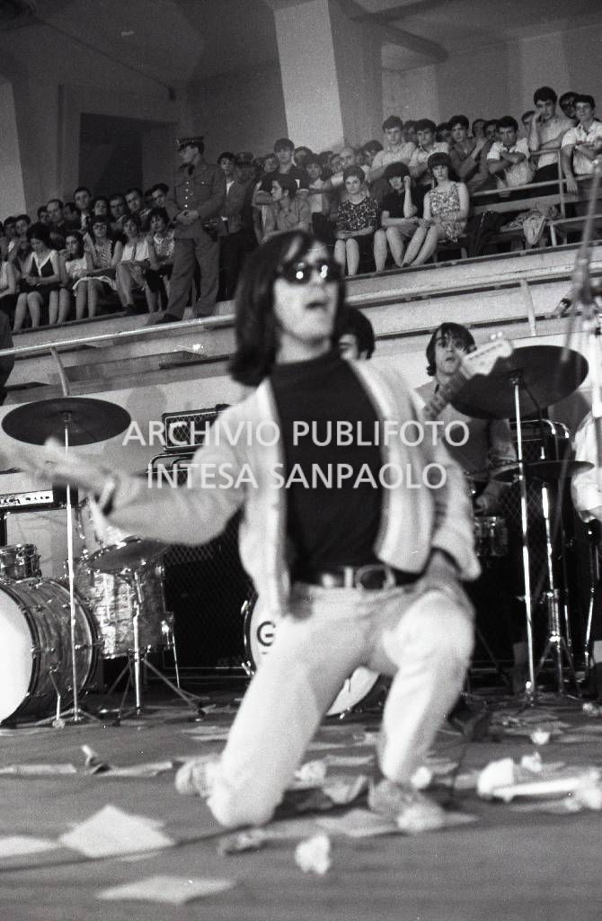 Concerto alla I rassegna internazionale di musica Beat<br>726219/2