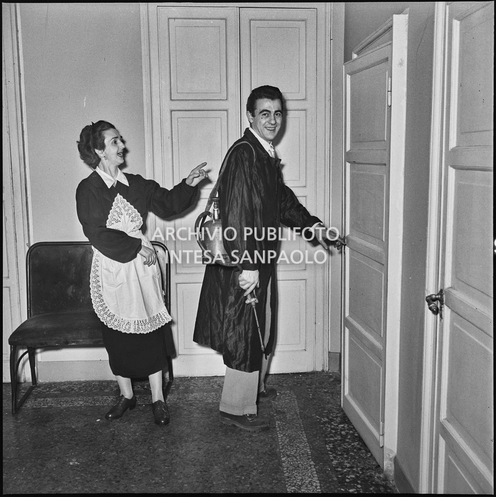 Personale del Teatro alla Scala la sera dell'inaugurazione della stagione lirica 1953-1954 con l'opera "La Wally", di Alfredo Catalani, diretta da Carlo Maria Giulini, con la regia di Tatiana Pavlova