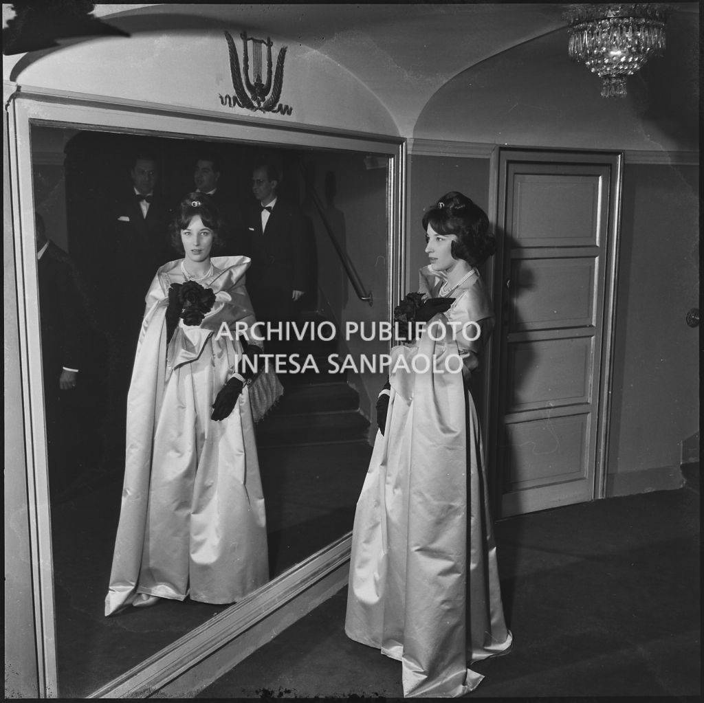 Inaugurazione della stagione lirica 1958-1959 del Teatro alla Scala con l'opera "Turandot", di Giacomo Puccini, diretta da Antonino Votto con la regia di Margherita Wallmann