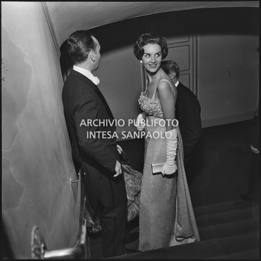 Inaugurazione della stagione lirica 1958-1959 del Teatro alla Scala con l'opera "Turandot", di Giacomo Puccini, diretta da Antonino Votto con la regia di Margherita Wallmann