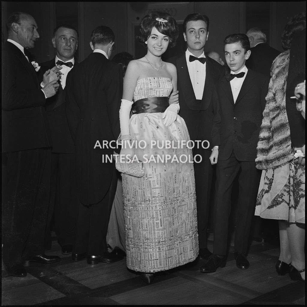 Inaugurazione della stagione lirica 1959-1960 del Teatro alla Scala con l'opera "Otello" di Giuseppe Verdi, diretta da Antonino Votto con la regia di Margherita Wallmann