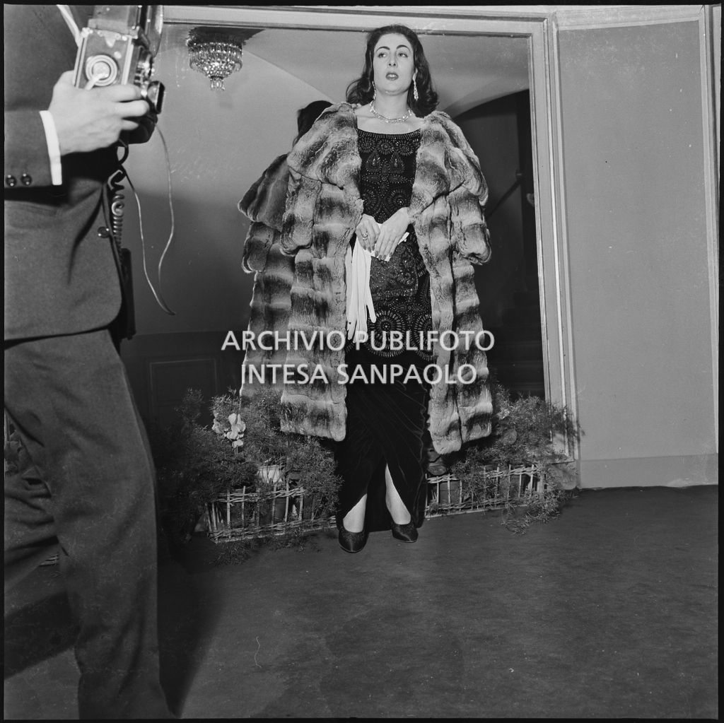 Inaugurazione della stagione lirica 1959-1960 del Teatro alla Scala con l'opera "Otello" di Giuseppe Verdi, diretta da Antonino Votto con la regia di Margherita Wallmann