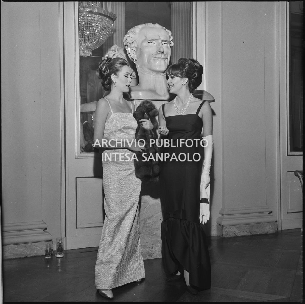 Inaugurazione della stagione lirica 1965-1966 del Teatro alla Scala con l'opera "La forza del destino", di Giuseppe Verdi, diretta da Gianandrea Gavazzeni e la regia di Margherita Wallmann