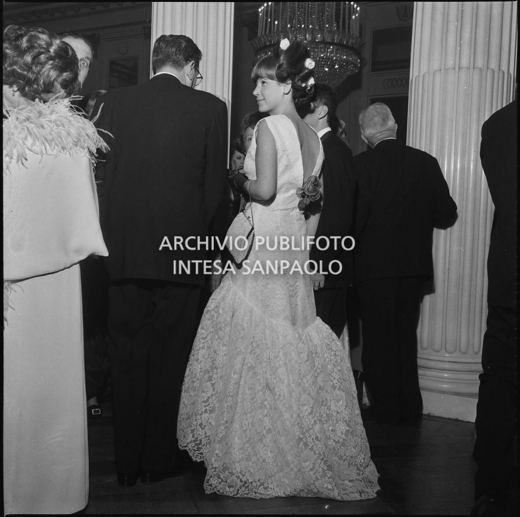 Inaugurazione della stagione lirica 1965-1966 del Teatro alla Scala con l'opera "La forza del destino", di Giuseppe Verdi, diretta da Gianandrea Gavazzeni e la regia di Margherita Wallmann