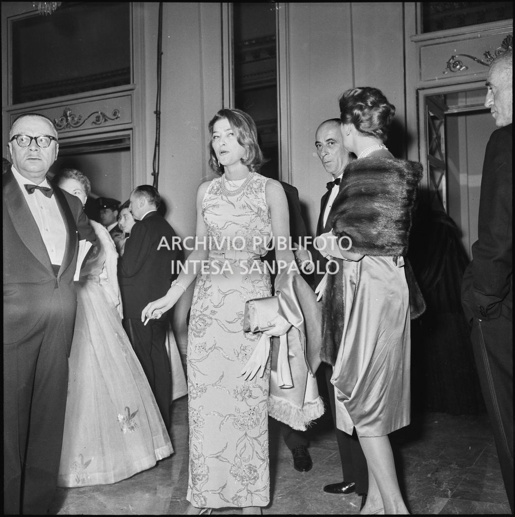 Inaugurazione della stagione lirica 1960-1961 del Teatro alla Scala con l'opera "Poliuto" di Gaetano Donizetti, diretta da Antonino Votto con la regia di Herbert Graf
