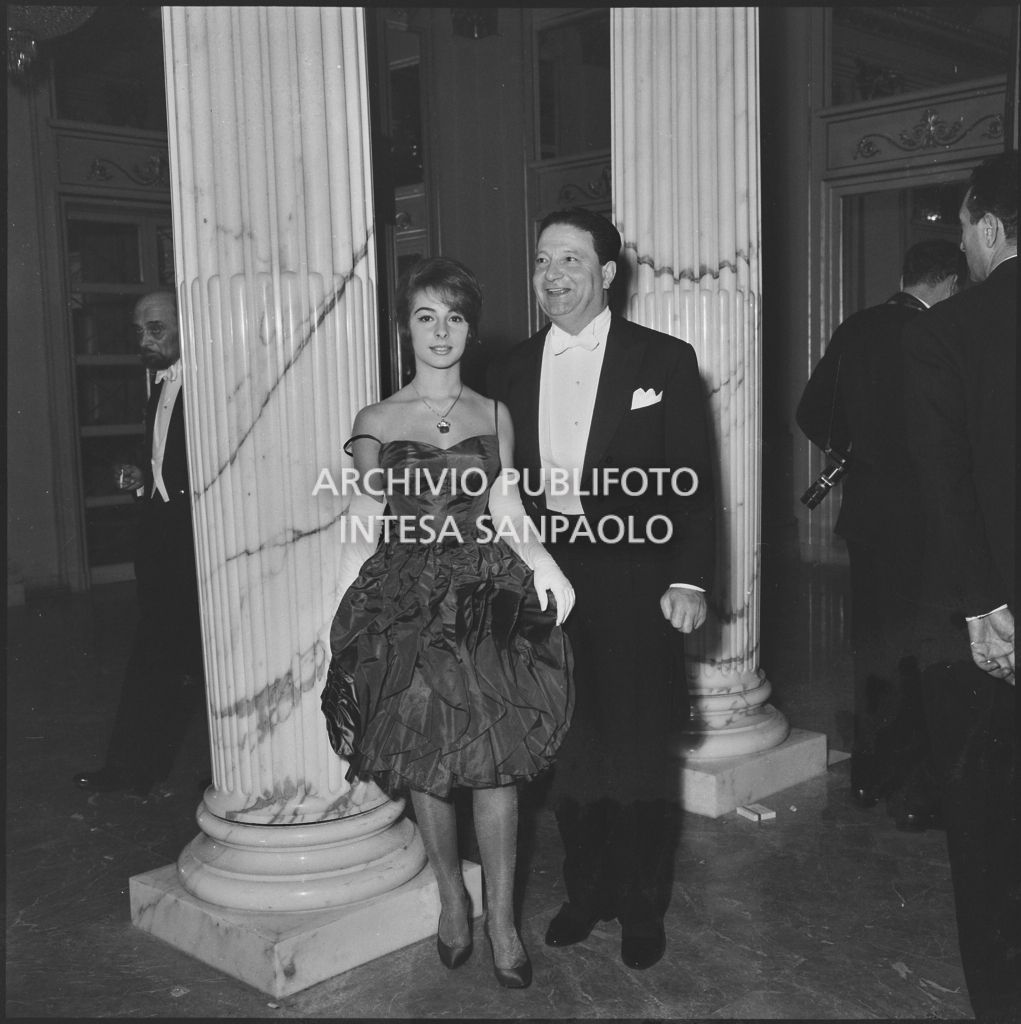 Inaugurazione della stagione lirica 1960-1961 del Teatro alla Scala con l'opera "Poliuto" di Gaetano Donizetti, diretta da Antonino Votto con la regia di Herbert Graf
