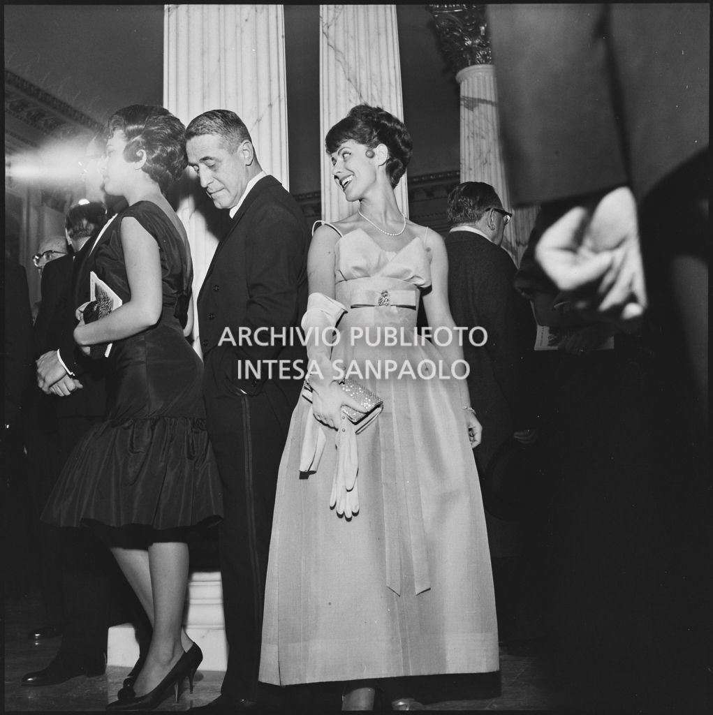 Inaugurazione della stagione lirica 1960-1961 del Teatro alla Scala con l'opera "Poliuto" di Gaetano Donizetti, diretta da Antonino Votto con la regia di Herbert Graf