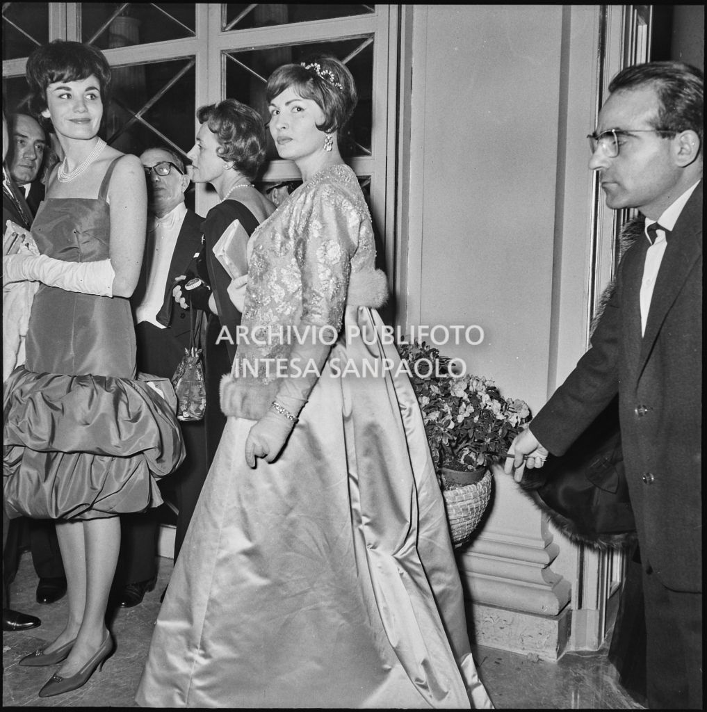 Inaugurazione della stagione lirica 1960-1961 del Teatro alla Scala con l'opera "Poliuto" di Gaetano Donizetti, diretta da Antonino Votto con la regia di Herbert Graf