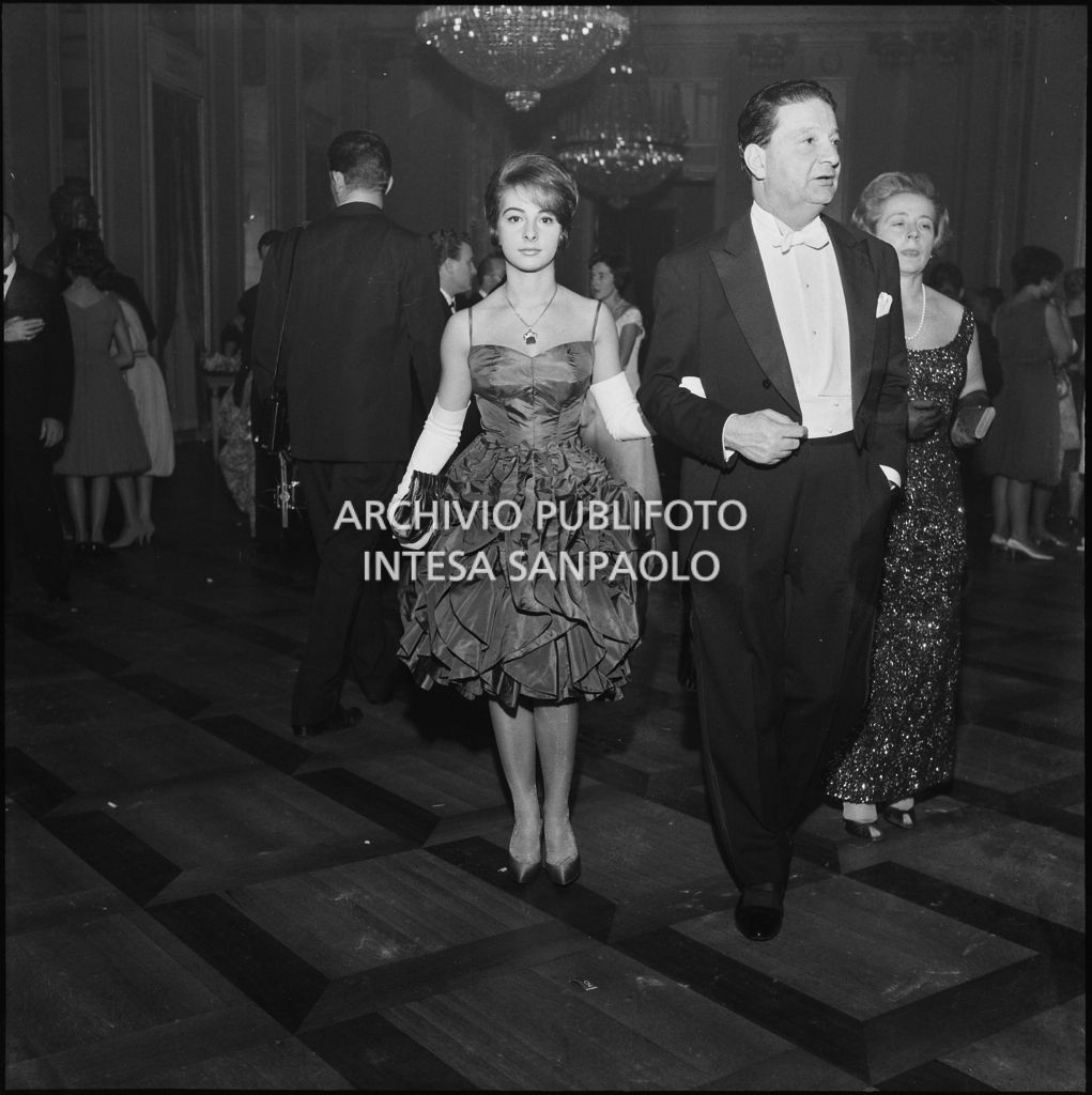 Inaugurazione della stagione lirica 1960-1961 del Teatro alla Scala con l'opera "Poliuto" di Gaetano Donizetti, diretta da Antonino Votto con la regia di Herbert Graf