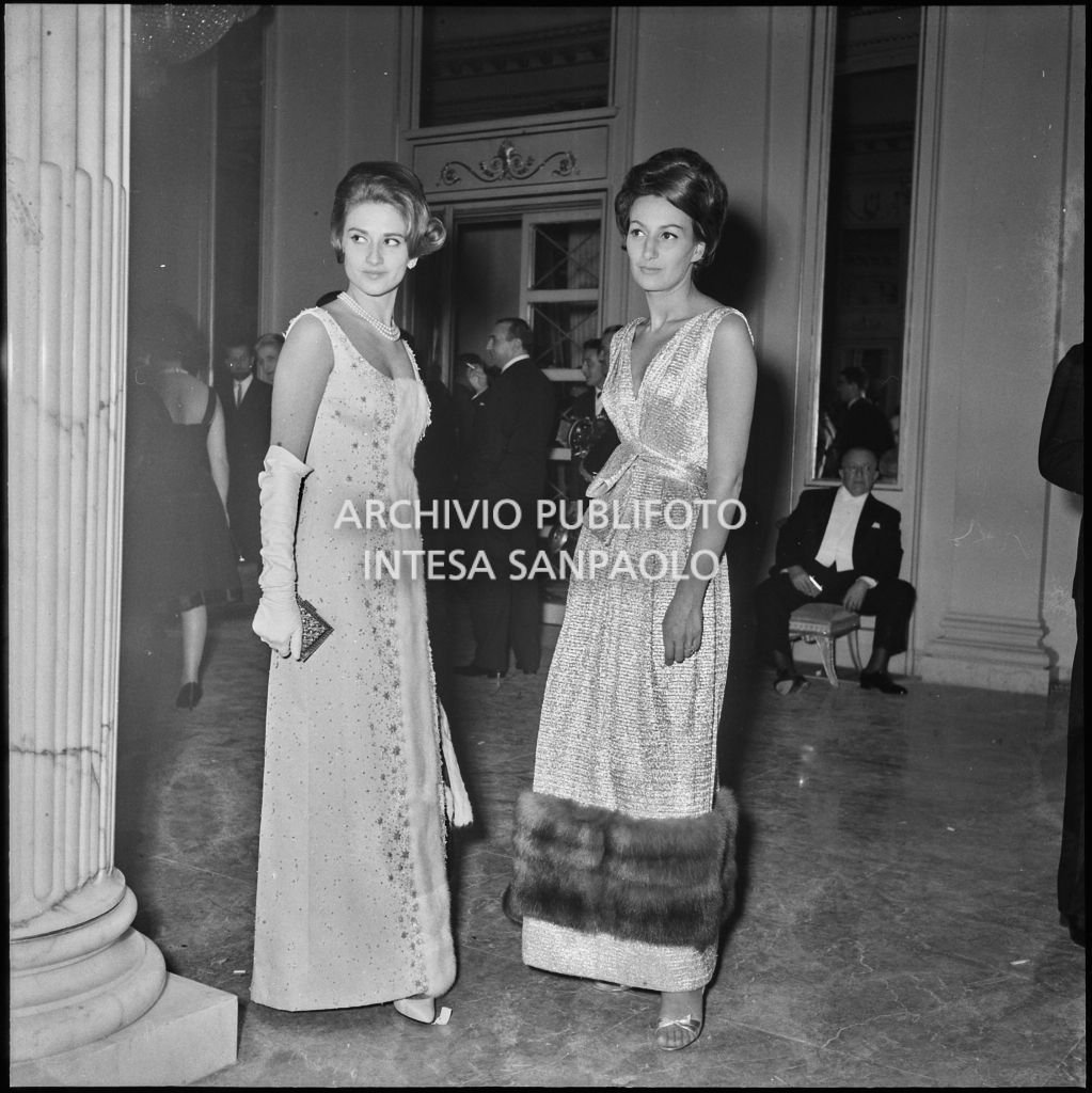 Inaugurazione della stagione lirica 1960-1961 del Teatro alla Scala con l'opera "Poliuto" di Gaetano Donizetti, diretta da Antonino Votto con la regia di Herbert Graf