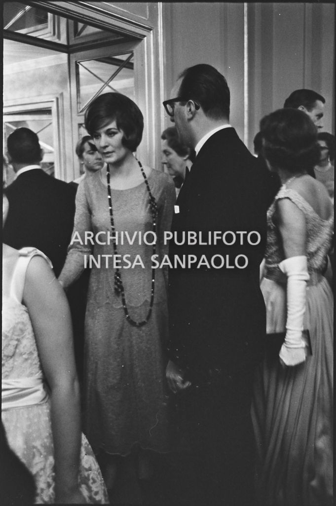 Inaugurazione della stagione lirica 1960-1961 del Teatro alla Scala con l'opera "Poliuto" di Gaetano Donizetti, diretta da Antonino Votto con la regia di Herbert Graf