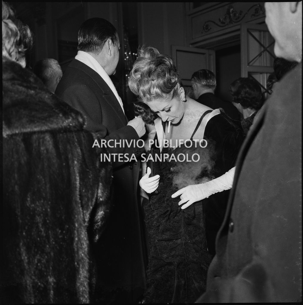 Inaugurazione della stagione lirica 1961-1962 del Teatro alla Scala con l'opera "La battaglia di Legnano" di Giuseppe Verdi, diretta da Gianandrea Gavazzeni con la regia di Margherita Wallmann