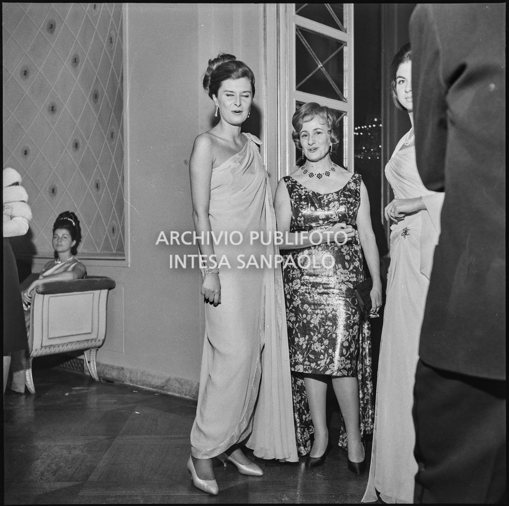 Inaugurazione della stagione lirica 1962-1963 del Teatro alla Scala con l'opera "Il Trovatore" di Giuseppe Verdi, diretta da Gianandrea Gavazzeni, con la regia di Giorgio De Lullo