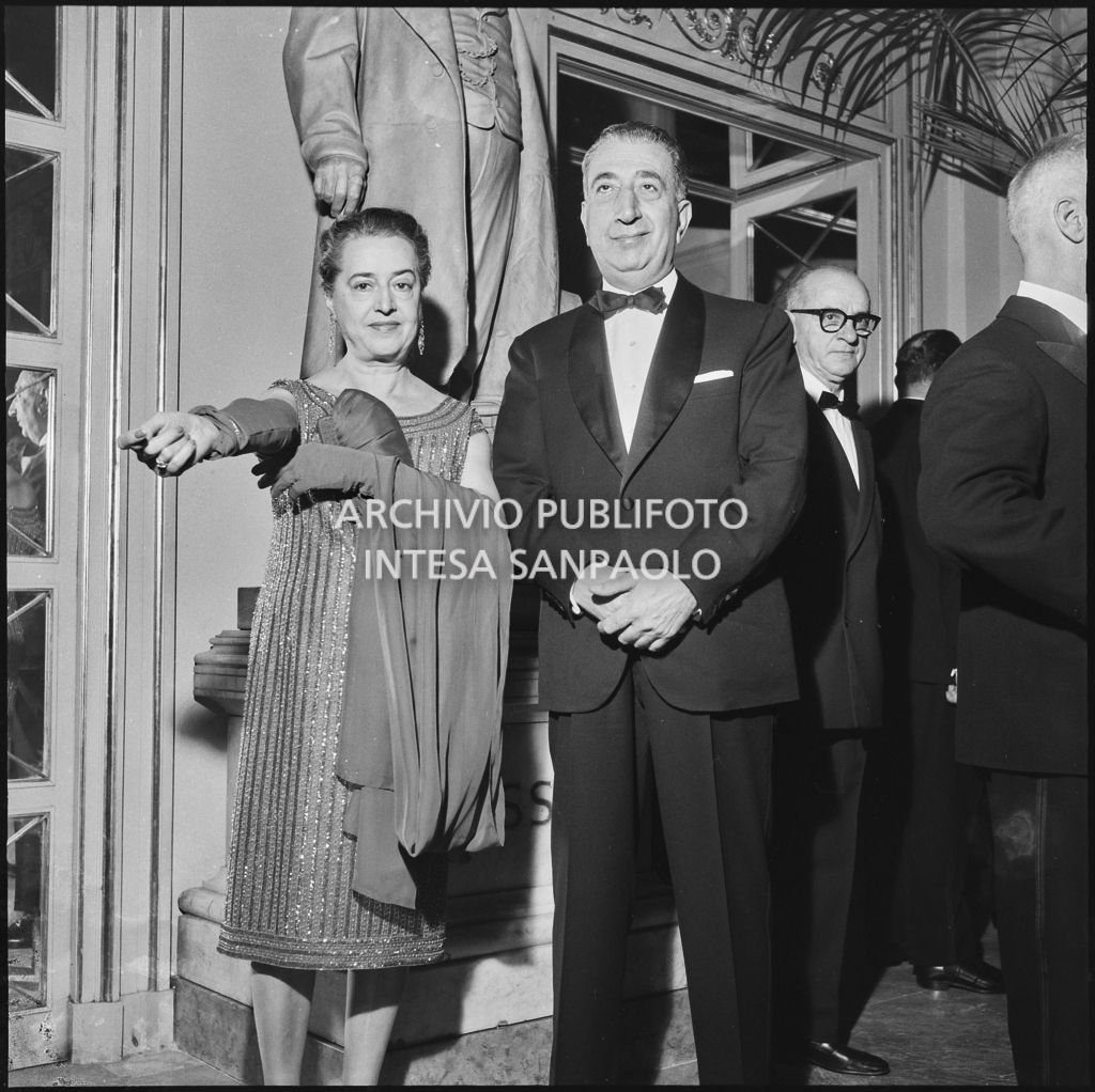 Inaugurazione della stagione lirica 1962-1963 del Teatro alla Scala con l'opera "Il Trovatore" di Giuseppe Verdi, diretta da Gianandrea Gavazzeni, con la regia di Giorgio De Lullo