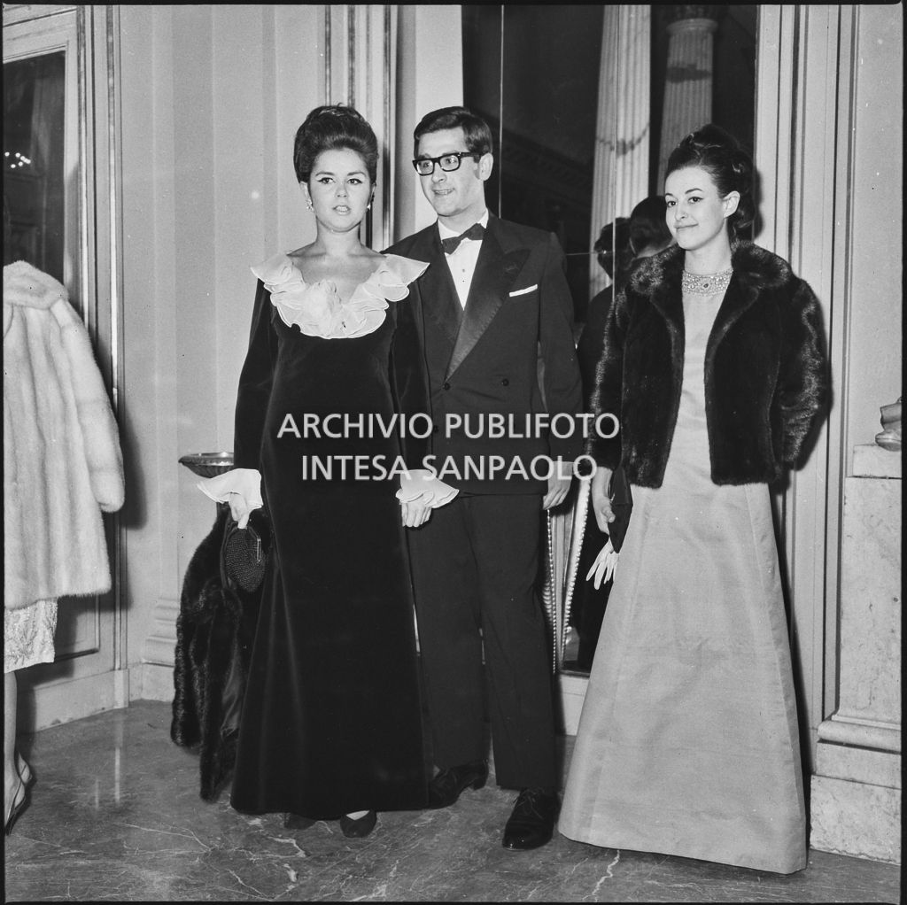 Inaugurazione della stagione lirica 1964-1965 del Teatro alla Scala con l'opera "Turandot" di Giacomo Puccini, diretta da Gianandrea Gavazzeni con la regia di Margherita Wallmann