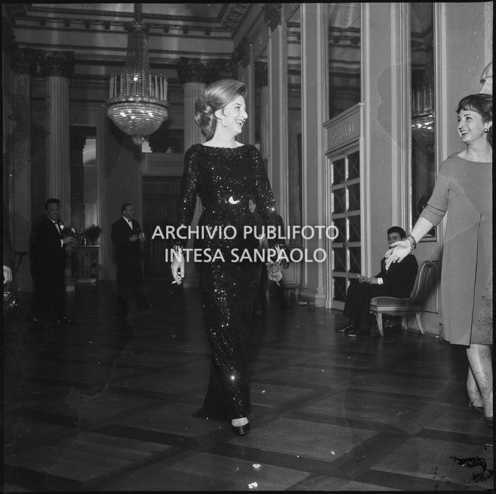 Inaugurazione della stagione lirica 1964-1965 del Teatro alla Scala con l'opera "Turandot" di Giacomo Puccini, diretta da Gianandrea Gavazzeni con la regia di Margherita Wallmann