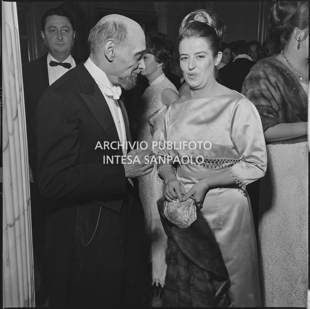 Inaugurazione della stagione lirica 1966-1967 del Teatro alla Scala con l'opera "Nabucco" di Giuseppe Verdi, diretta da Gianandrea Gavazzeni con la regia di Franco Enriquez