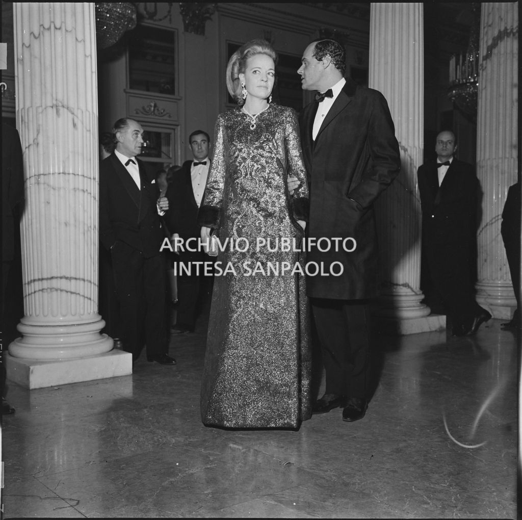 Inaugurazione della stagione lirica 1966-1967 del Teatro alla Scala con l'opera "Nabucco" di Giuseppe Verdi, diretta da Gianandrea Gavazzeni con la regia di Franco Enriquez
