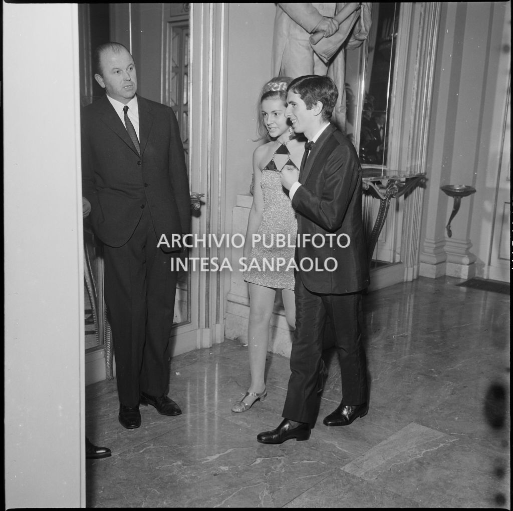 Inaugurazione della stagione lirica 1966-1967 del Teatro alla Scala con l'opera "Nabucco" di Giuseppe Verdi, diretta da Gianandrea Gavazzeni con la regia di Franco Enriquez