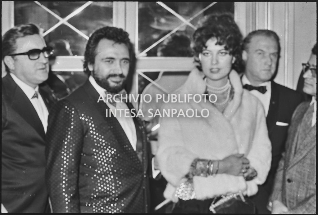 Inaugurazione della stagione lirica 1972-1973 del Teatro alla Scala con l'opera "Ballo in maschera" di Giuseppe Verdi, diretta da Gianandrea Gavazzeni con la regia di Franco Zeffirelli