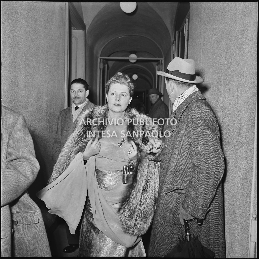 Inaugurazione della stagione lirica 1952-1953 del Teatro alla Scala con l'opera "Macbeth" di Giuseppe Verdi diretta da Victor de Sabata, con la regia di Carl Ebert