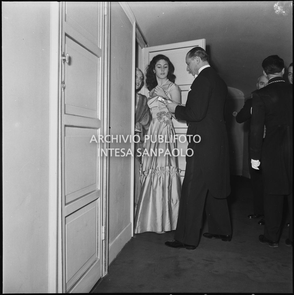 Inaugurazione della stagione lirica 1952-1953 del Teatro alla Scala con l'opera "Macbeth" di Giuseppe Verdi diretta da Victor de Sabata, con la regia di Carl Ebert