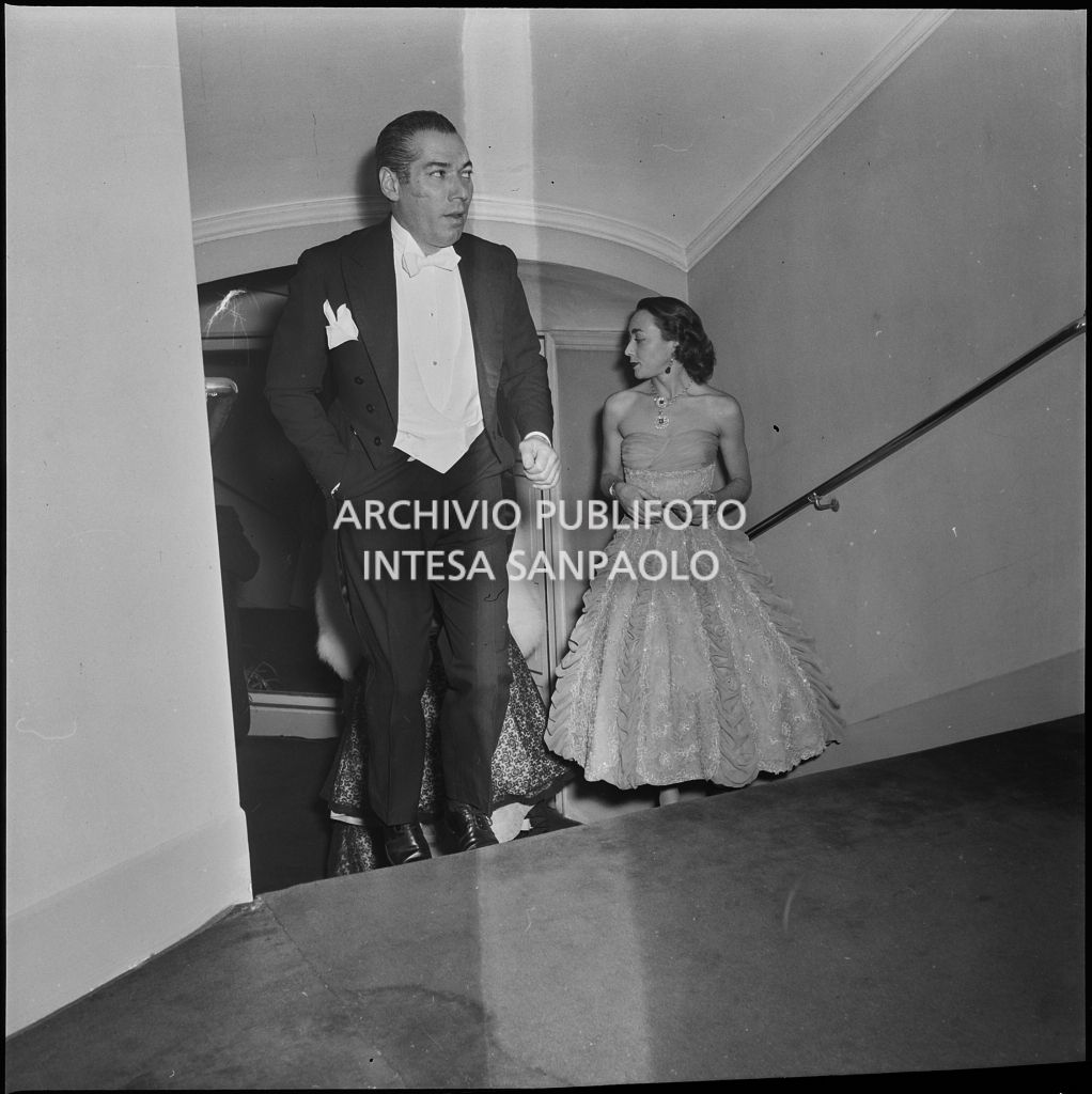 Inaugurazione della stagione lirica 1952-1953 del Teatro alla Scala con l'opera "Macbeth" di Giuseppe Verdi diretta da Victor de Sabata, con la regia di Carl Ebert