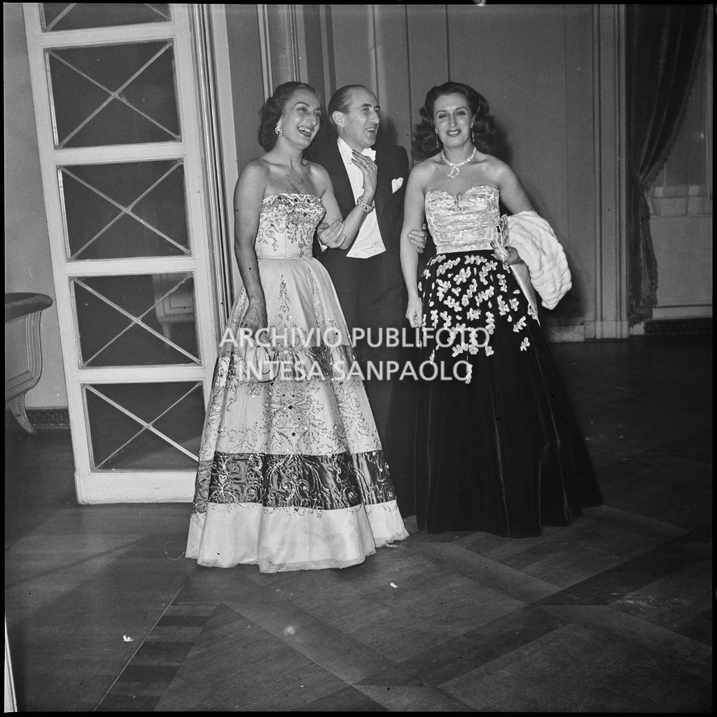 Inaugurazione della stagione lirica 1953-1954 del Teatro alla Scala con l'opera "La Wally", di Alfredo Catalani, diretta da Carlo Maria Giulini, con la regia di Tatiana Pavlova