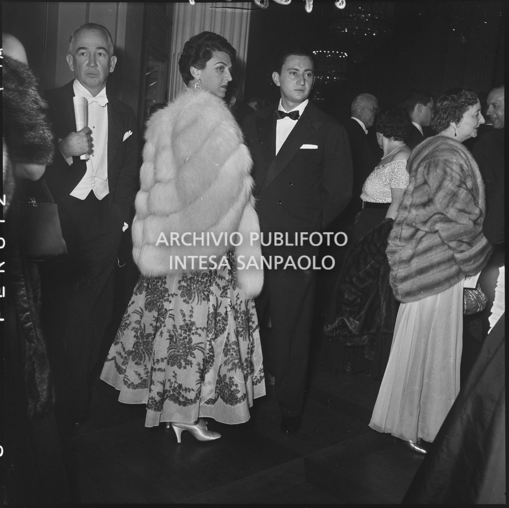 Inaugurazione della stagione lirica 1953-1954 del Teatro alla Scala con l'opera "La Wally", di Alfredo Catalani, diretta da Carlo Maria Giulini, con la regia di Tatiana Pavlova