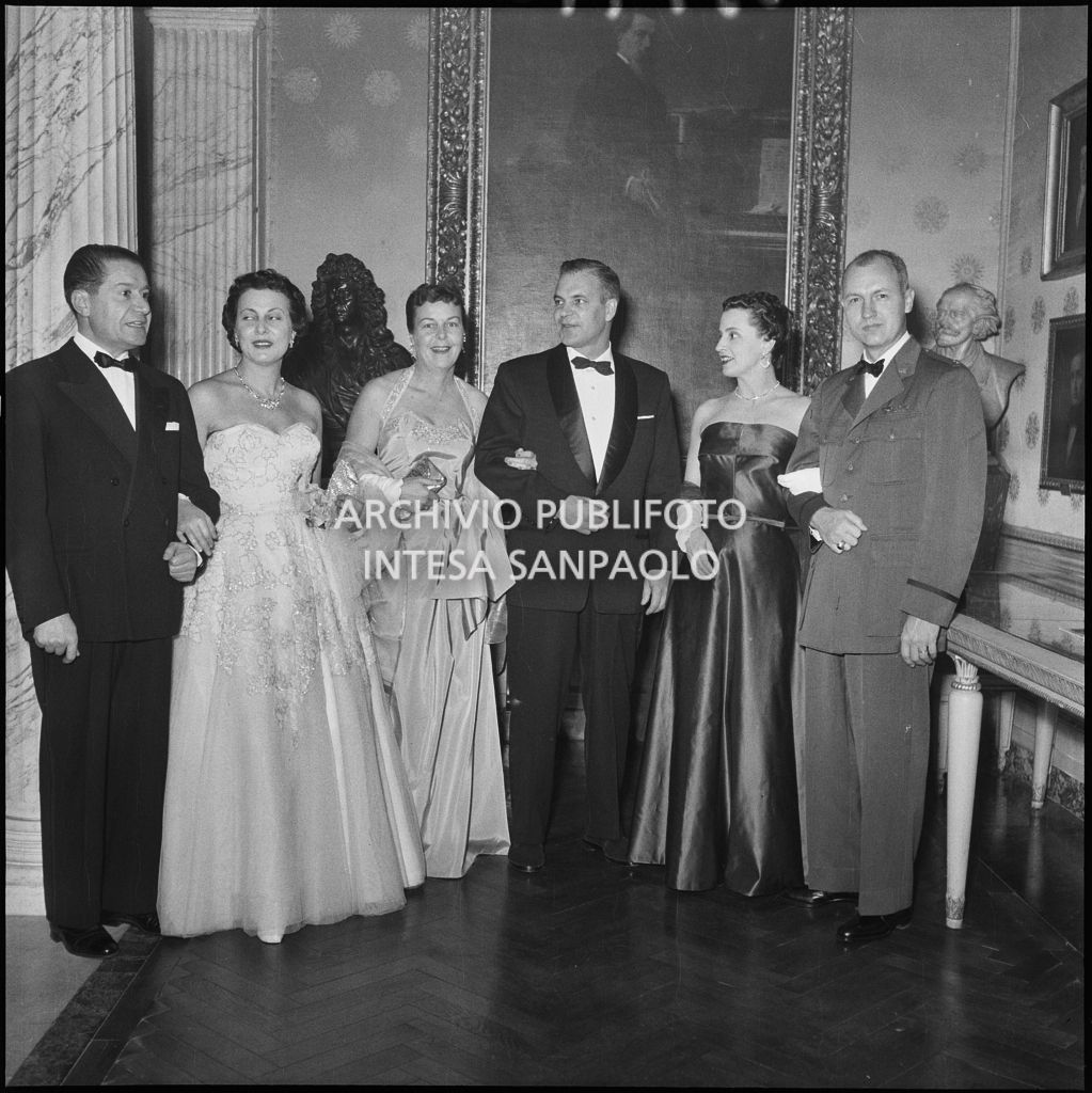 Inaugurazione della stagione lirica 1954-1955 del Teatro alla Scala con l'opera "La Vestale", di Gaspare Spontini, diretta da Antonino Votto, con la regia di Luchino Visconti