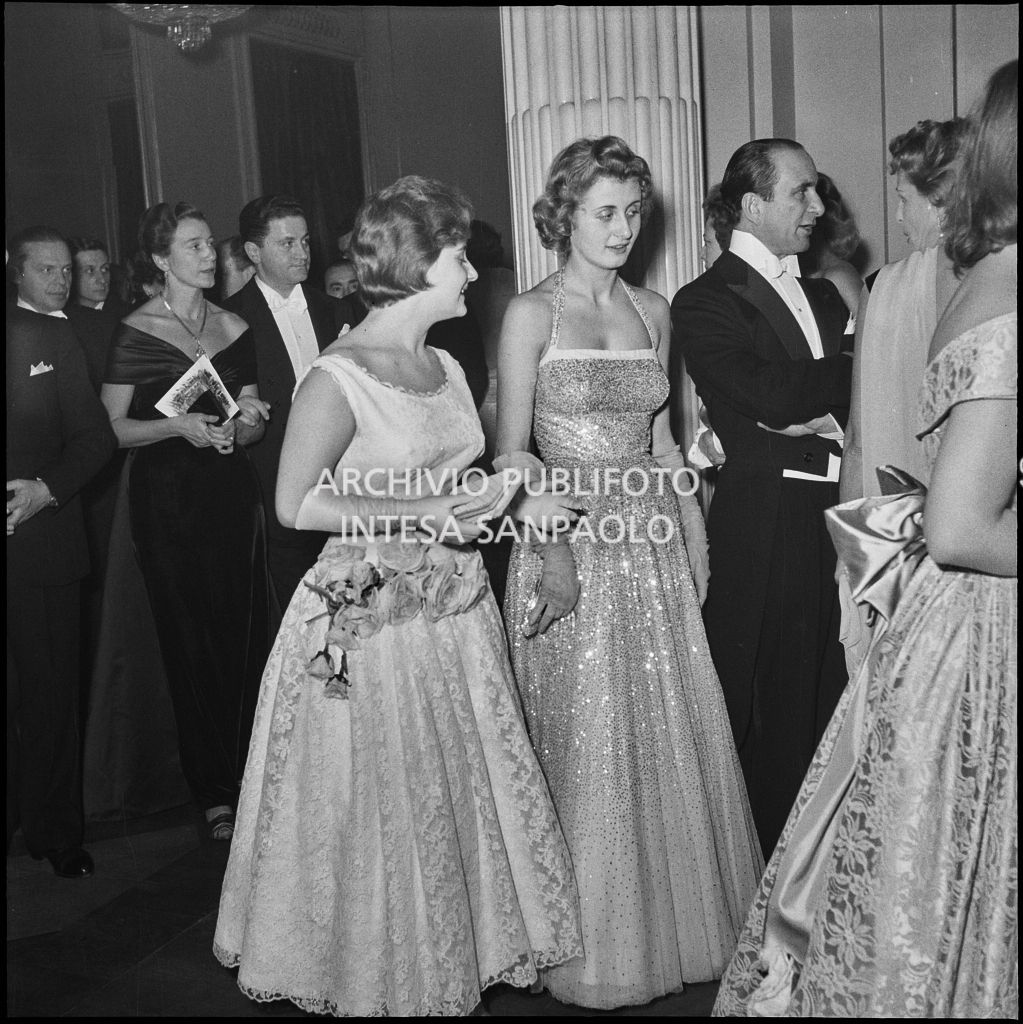 Inaugurazione della stagione lirica 1954-1955 del Teatro alla Scala con l'opera "La Vestale", di Gaspare Spontini, diretta da Antonino Votto, con la regia di Luchino Visconti