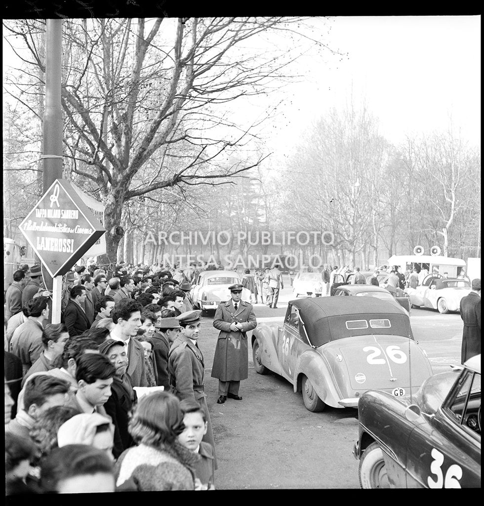 1° Rallye automobilistico del cinema per le vie di Milano: tappa Milano-Sanremo