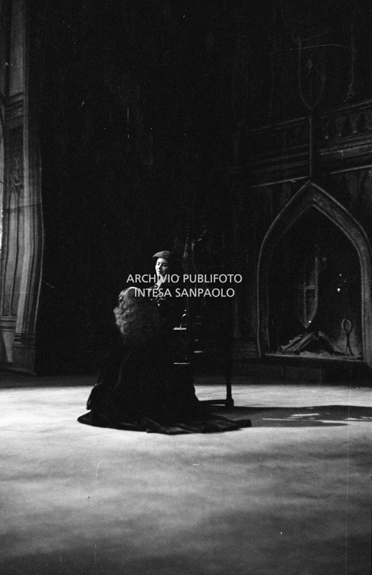 Maria Callas alle prove dell'opera "Anna Bolena" al Teatro alla Scala