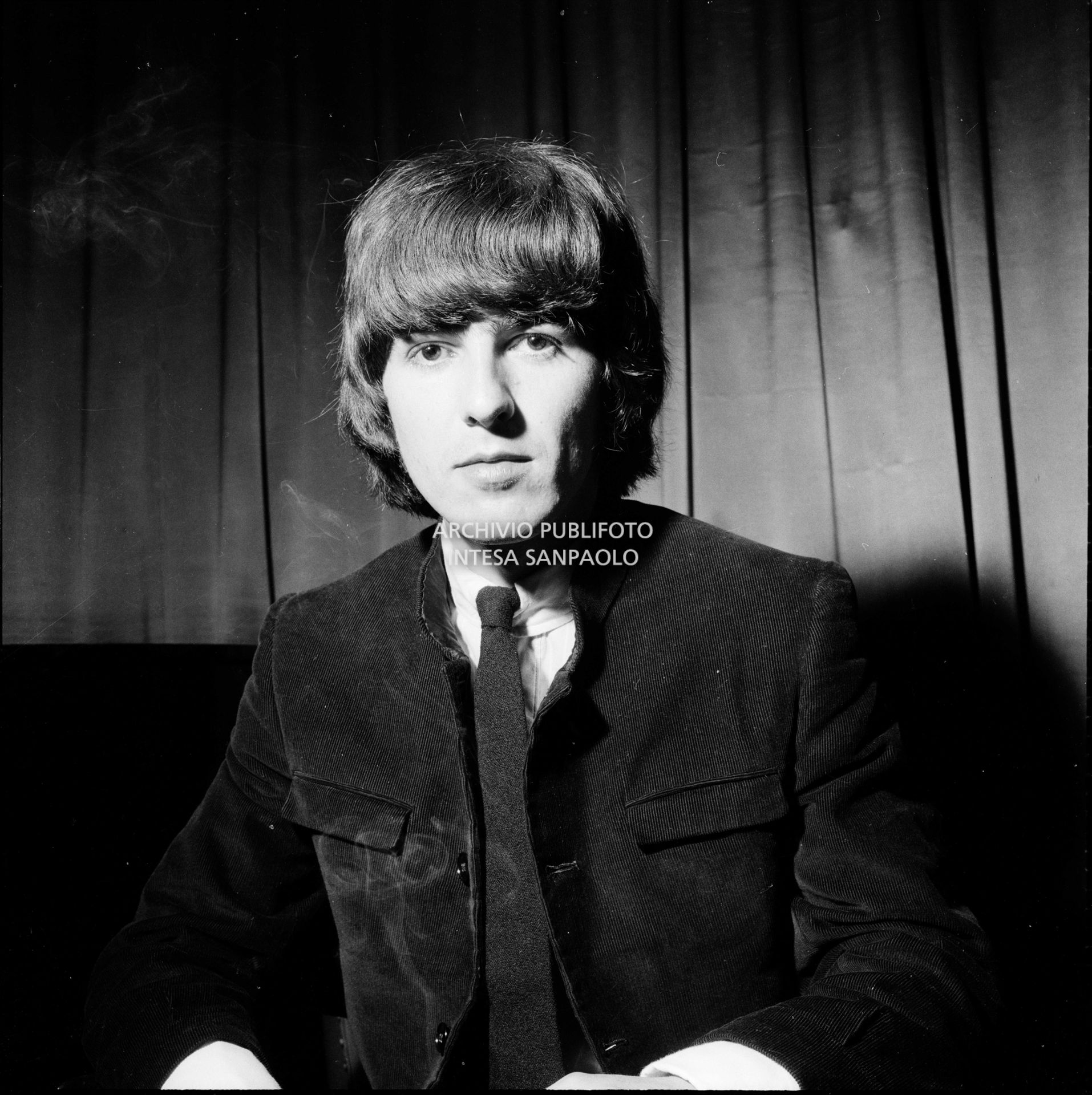 George Harrison ritratto al Grand Hotel Duomo a Milano