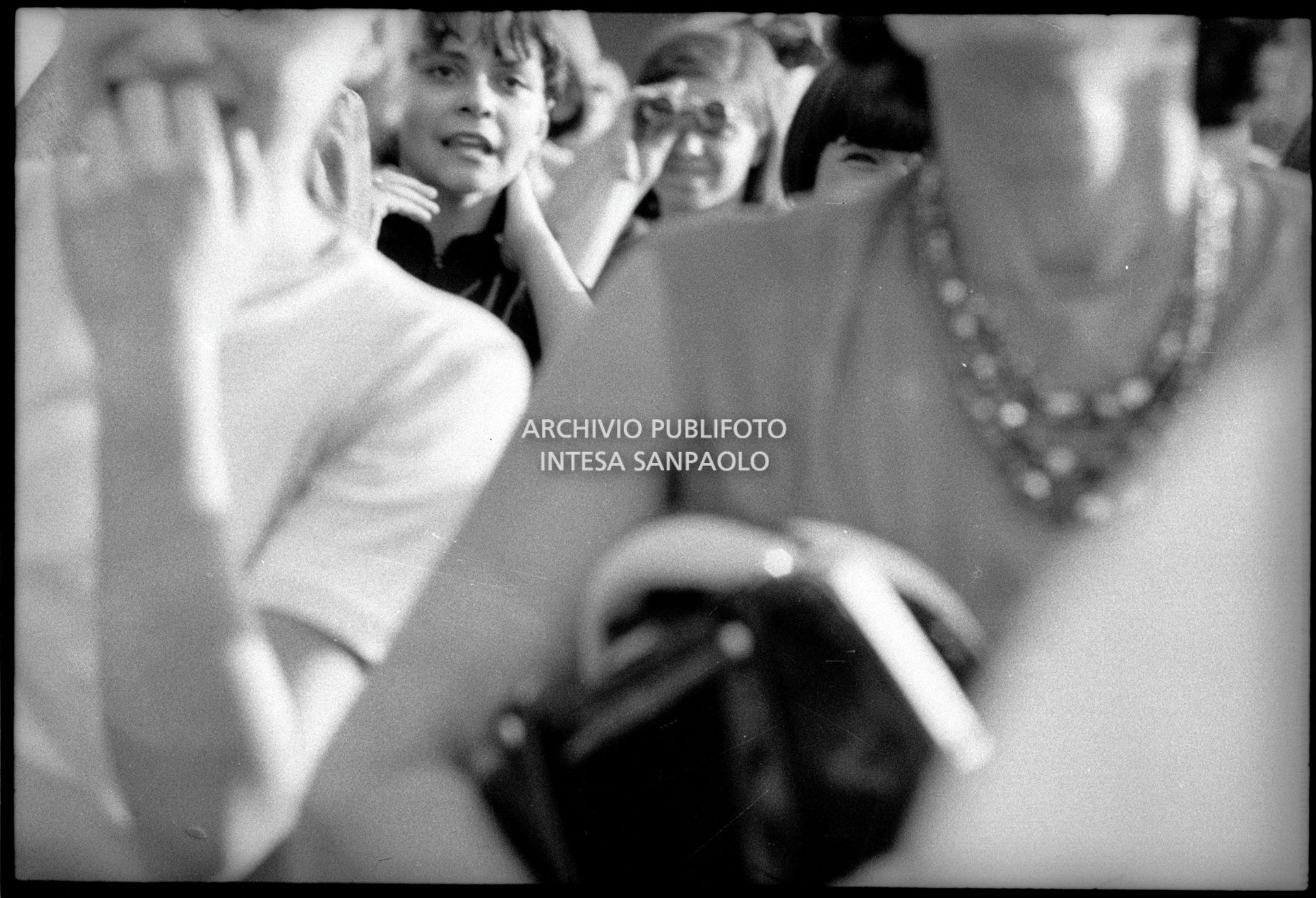 Pubblico al concerto pomeridiano dei Beatles al Vigorelli di Milano